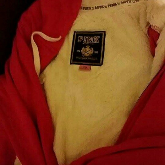 Sweatshirt - Picture 1 of 2