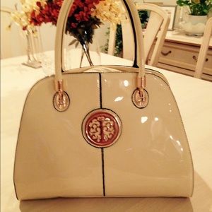 La Bella Bling boutique satchels !