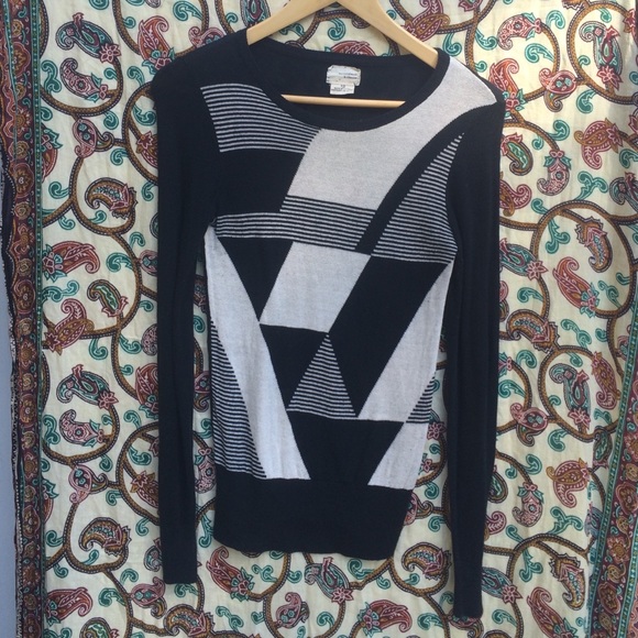 Black and white sweater