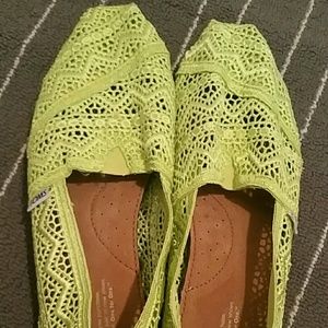 Brand New ! Toms!