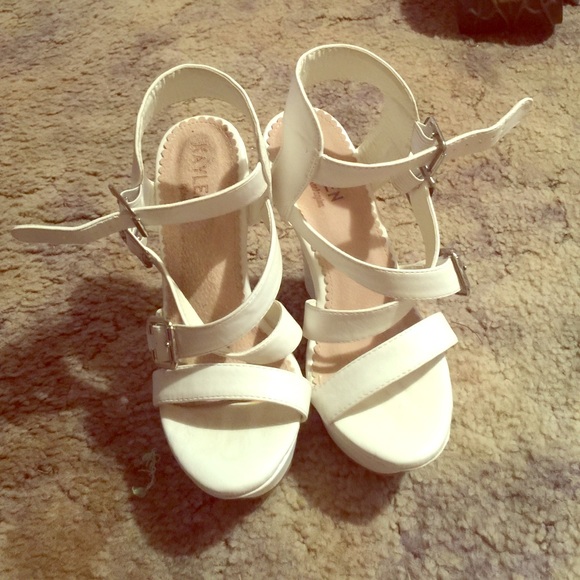 Kayleen wedges