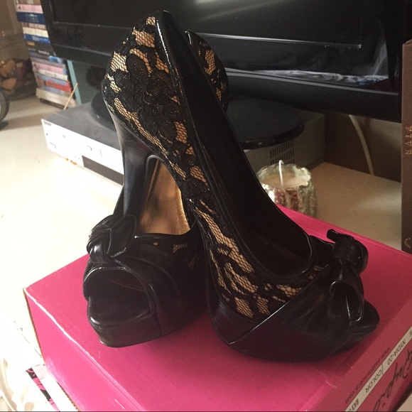 Sexy Lace High Heels