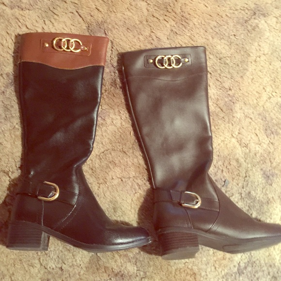 Riding boots
