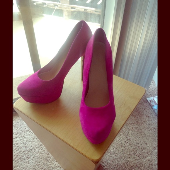 Jessica Simpson Waleo Platform Pumps 8.0 Pink