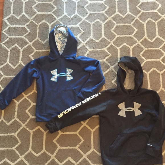 Under Armour Tops - Under Armour 9pc sweatshirt tees shorts youth S