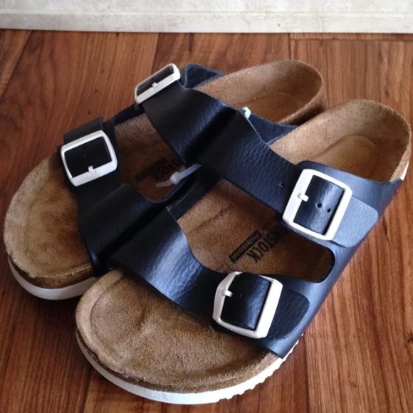 Birkenstock Shoes - Birkenstock Arizona Leather Sandal Black 41/10