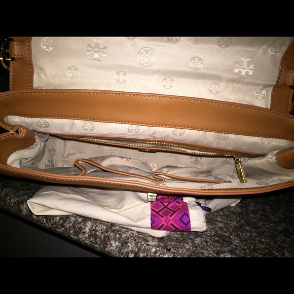 Tory Burch Robinson Top Handle Satchel - Picture 3 of 3