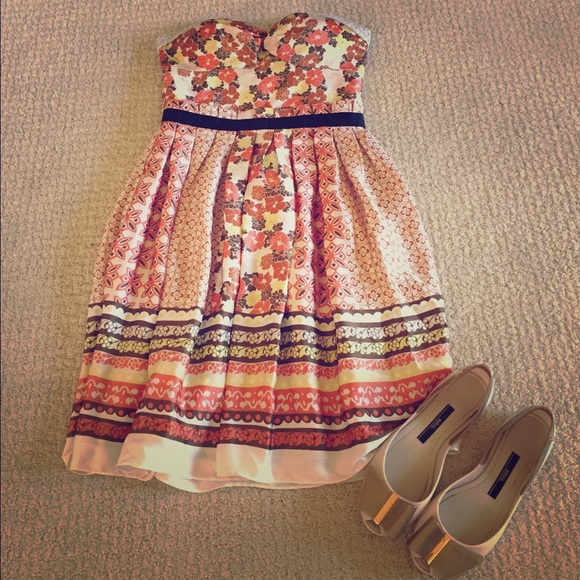 Strapless Max & Cleo floral dress