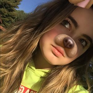 Meet your Posher, Anya