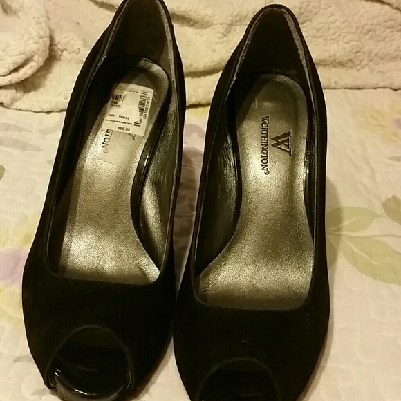 Shoes - Picture 1 of 4