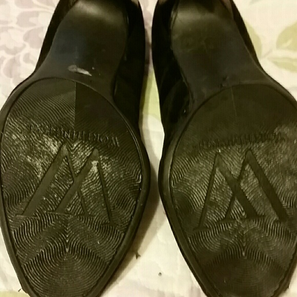 Shoes - Picture 4 of 4