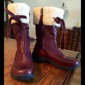 Ugg Augtralia Vibram Boots