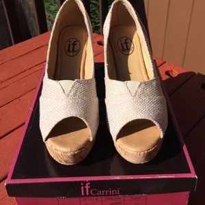 Carrini peep toe wedges