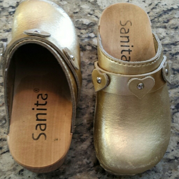 ♡SOLD♡ Shut up Adorable Little Girl's Clogs