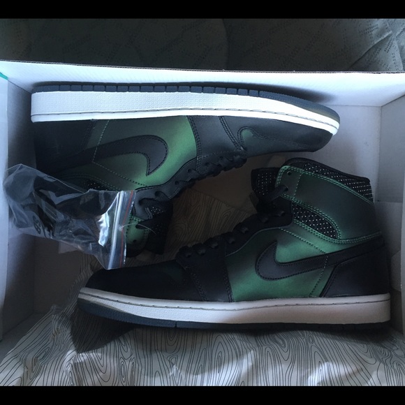 $24.99 - Nike Skateboarding Jordan SB 1