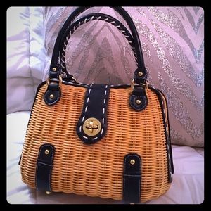 Adorable straw bag