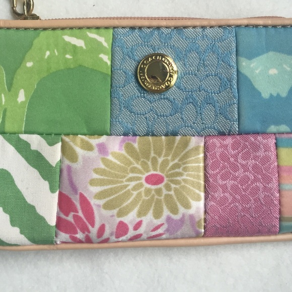 Floral Coach Wristlet - Picture 2 of 4