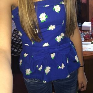 Strapless top