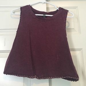 Maroon cropped muscle tank