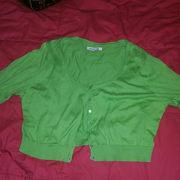 Crop sweater
