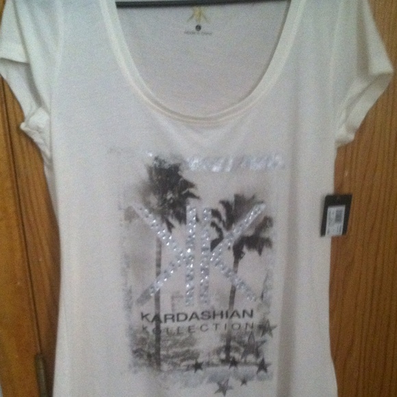 Kardashian kollection t-shirt