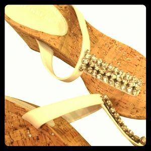 SALE! Gianni Bini Studded wedges