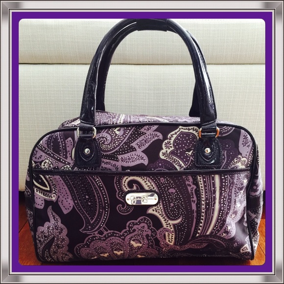 Jessica Simpson travel bag!