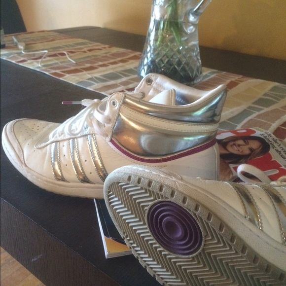 Like new women's adidas