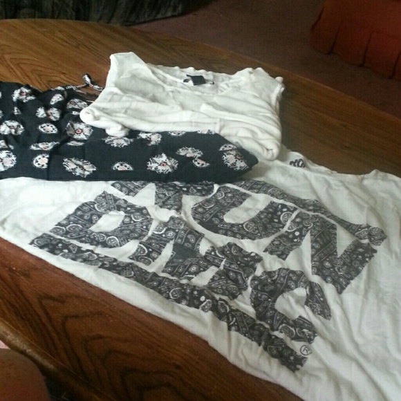 Tank top bundle - Picture 1 of 4