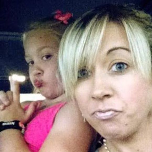 Meet your Posher, Jillian - Picture 1 of 1