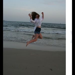 Meet your Posher, Olivia