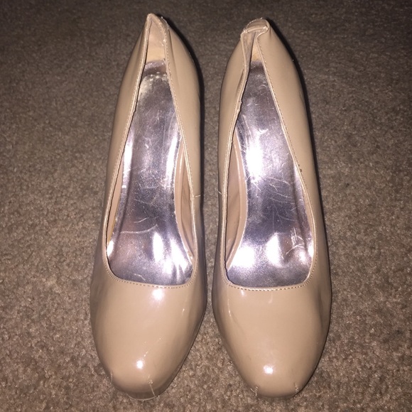 Charlotte Russe nude platform pumps