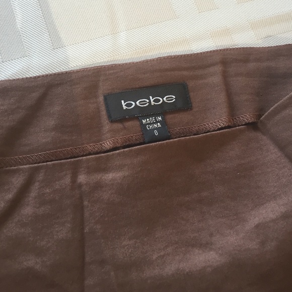 👗Nwot brown pencil BeBe skirt size 0