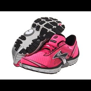 Brooks hot pink Clearance