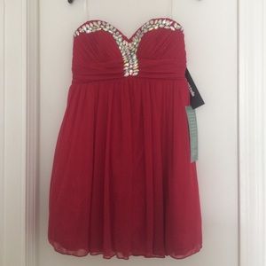 Red strapless sweetheart neckline homecoming dress