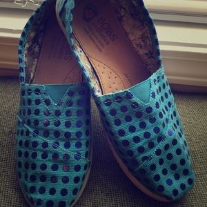 BOBS slip ons - blue w/ metallic blue polka dots