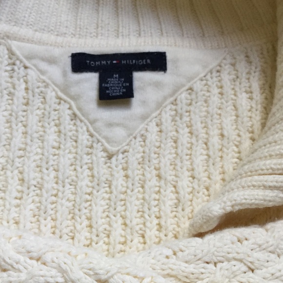 Tommy Hilfiger sweater