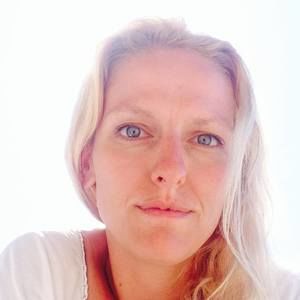 Meet your Posher, Julia