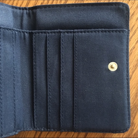 F21 dark navy blue billfold wallet - Picture 2 of 3