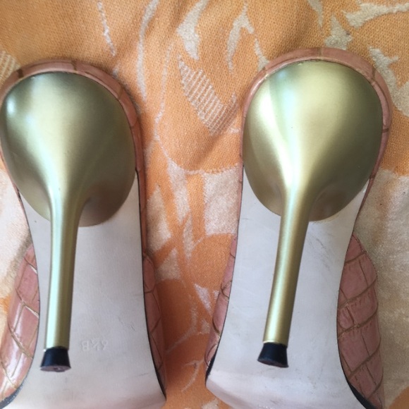 5/$30.    SALE!!!   Sacha London/Spain 6.5 - Picture 4 of 4