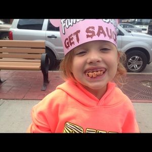 Meet your Posher, Camille