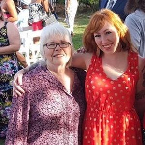 Hi! I'm Paula, Mom of @jennierationx.