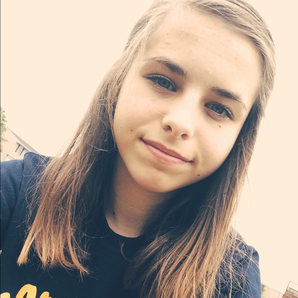 Meet your Posher, Savannah - Picture 1 of 1