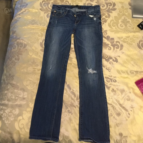 Express Jeans Size 8 Barely Boot Regular Fit