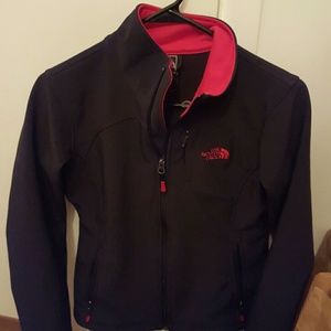 Womens small the north face apex jacket