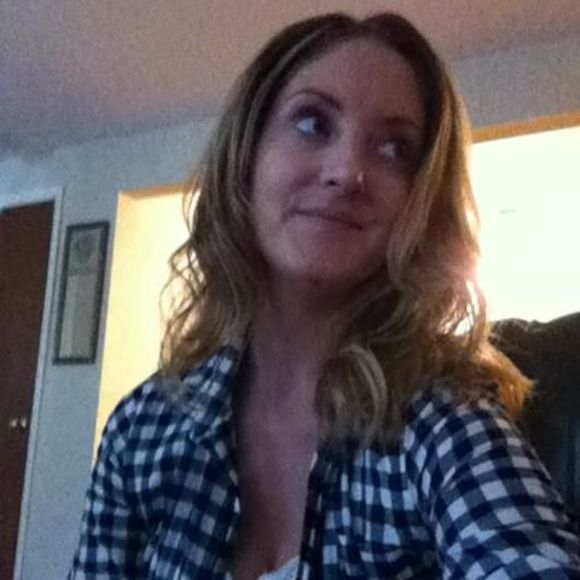Meet your Posher, Jennifer - Picture 1 of 1