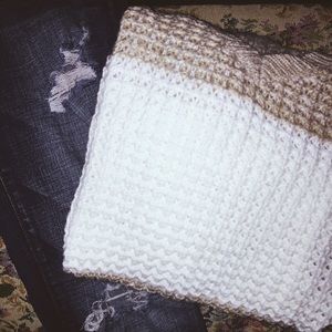 Rue21 Tan and White Striped Sweater