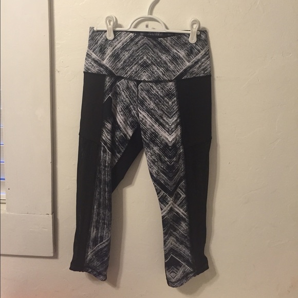 One teaspoon leggings.