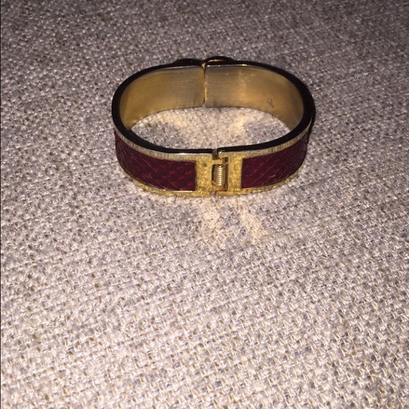 RARE Vinatge CHANEL Bracelet - Picture 3 of 4