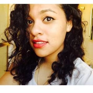 Meet your Posher, Lesliee